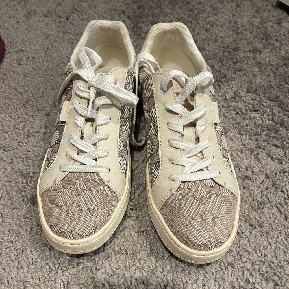 Great condition 
Worn maybe 10 times